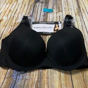 NWT Black Microfiber Full Coverage T Shirt Bra